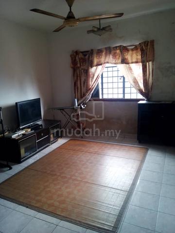Putra Ria Apartment 1