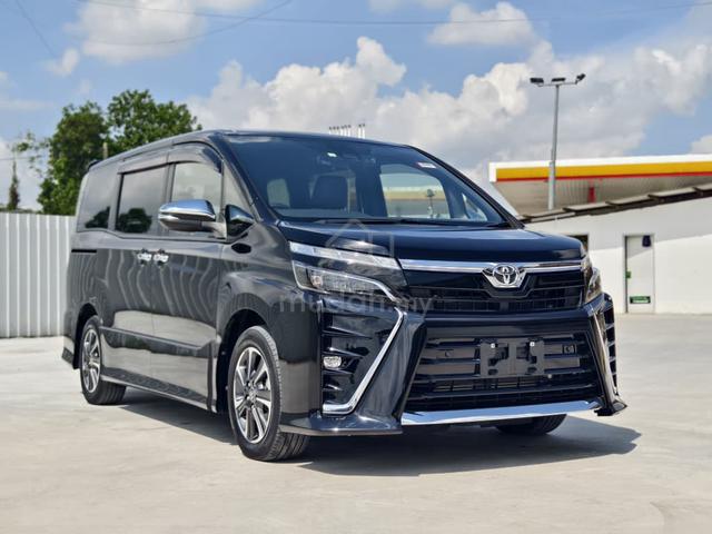 2021 Toyota VOXY 2.0 ZS KIRAMEKI III 2PD 7STR 42K - 1