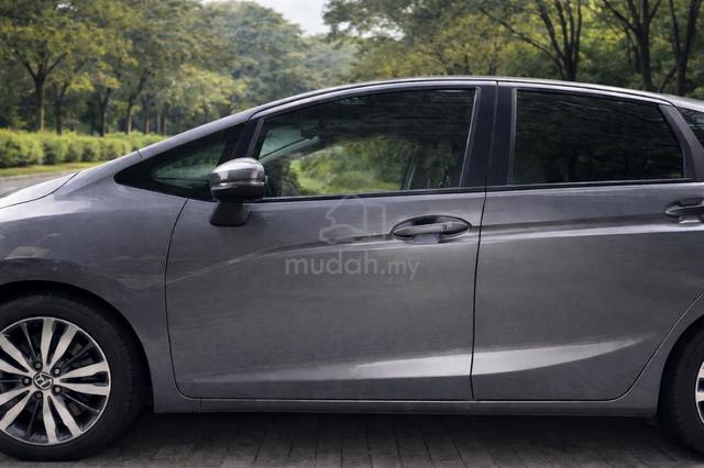 2014 Honda JAZZ 1.5 V (A) - 4