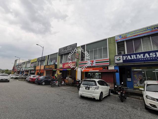 2sty Shop Facing Main Road Saujana Rawang Bandar Country Homes 1