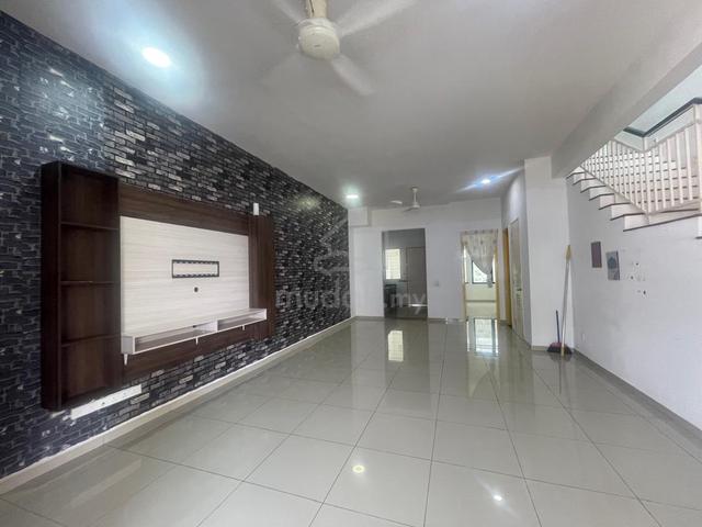 Eco Majestic Cradleton | Full Loan| Renovated | Below Market |Semenyih 1