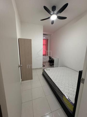Masai Double Storey / Taman Bestari Perdana / Masai / 4 Bed 3 Bath 4