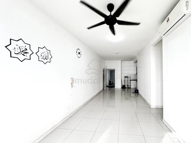 Savanna Executive Suite @ Southville City 1
