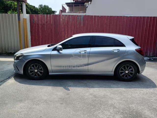 2016/2021 Mercedes Benz A180 AMG 1.6 LOAN KEDAI - 4