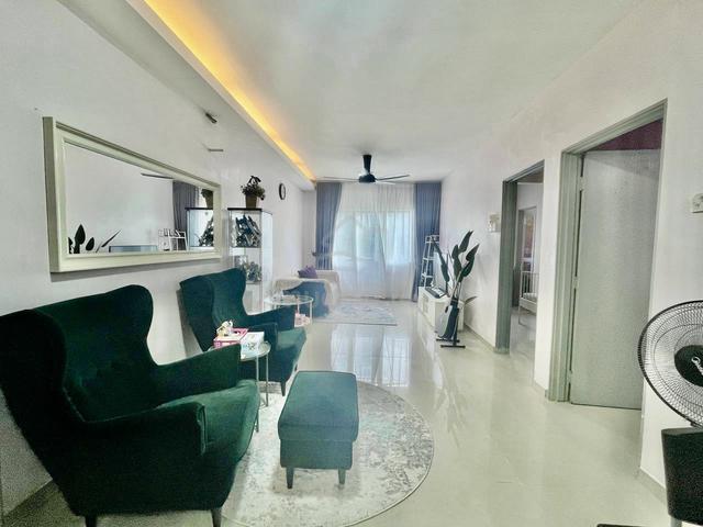 The Lumayan Apartment 1