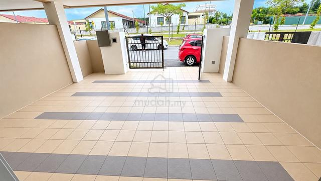 (Facing Open Gated Guarded) Taman Bayu Indera Lukut Port Dickson 1