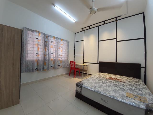 (parking available) Female room, Suriamas Medium Room (zero deposit) 1