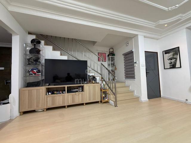 Permas Jaya Below Bank Value Unit For Sale,Double Storey Terrace House 1