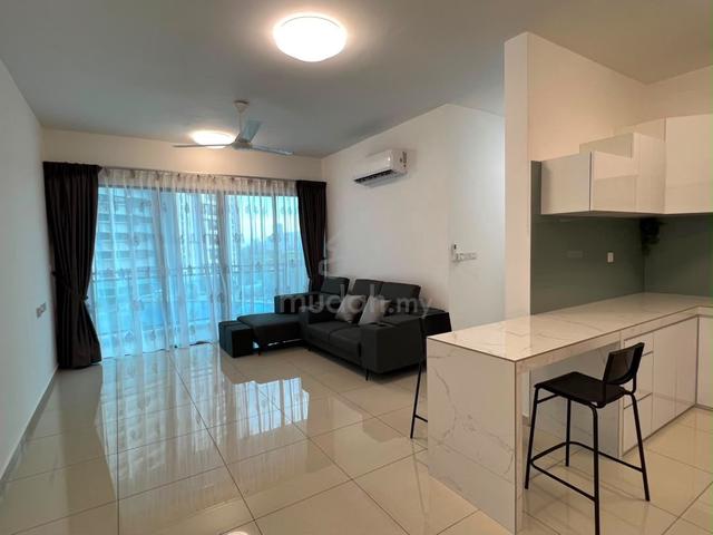 Waterside Residence 1