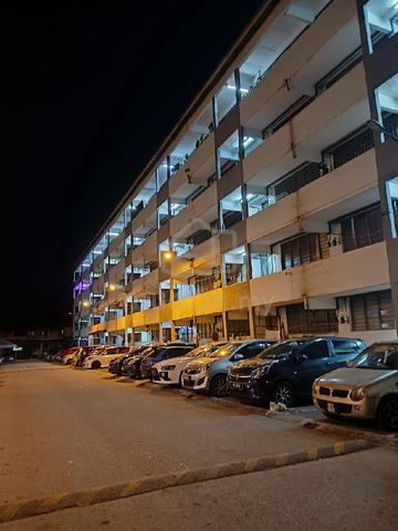 Flat Taman Silibin 1