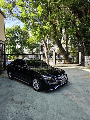 Mercedes Benz E300 3.0 V6 (Not Hybrid) - 4