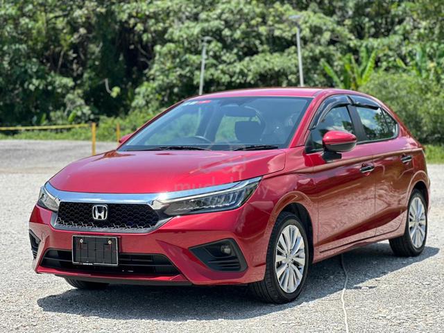 2024 Honda CITY 1.5 V HATCHBACK(A) MILEAGE 31K FSR - 2