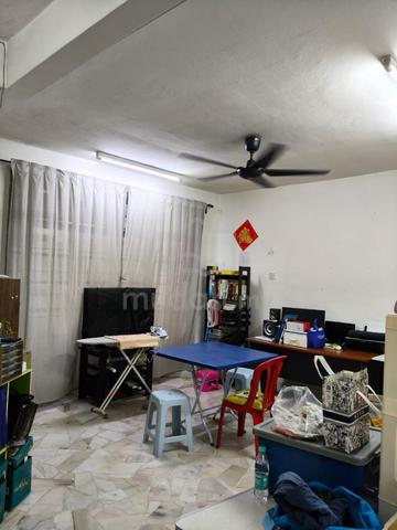 Jalan Hang Tuah@Skudai Baru/Double Storey/22x70sqft/Freehold 1
