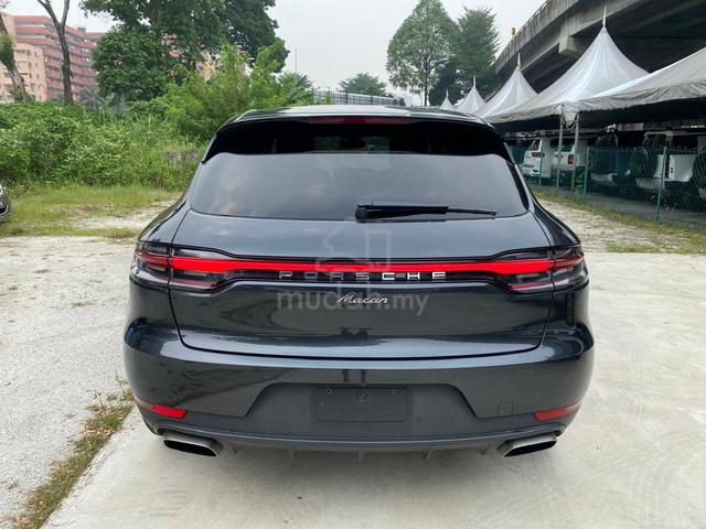 2020 Porsche Macan 2.0 New Facelift Unregistered - 3