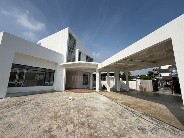 Taman Dedaun All New Build 2Stry Super Bungalow Fully Renovated 8267sq 1