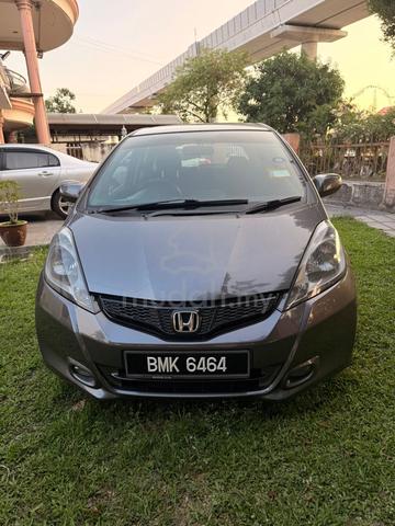 2013 Honda JAZZ 1.5 FACELIFT (A) - 2
