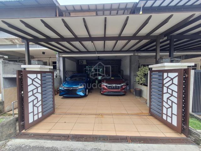 Nicely Renovated 2 Storey Taman Warisan Puteri 1