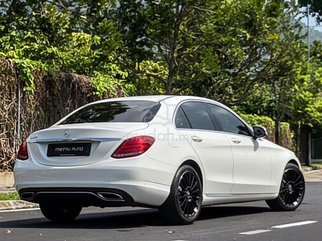 REG 2016 MERCEDES C200 AV (A) W205 Local 1 Owner - 3