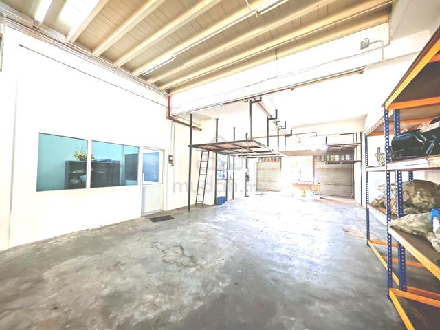 Butterworth Retail Shop for RENT - Mak Mandin 1