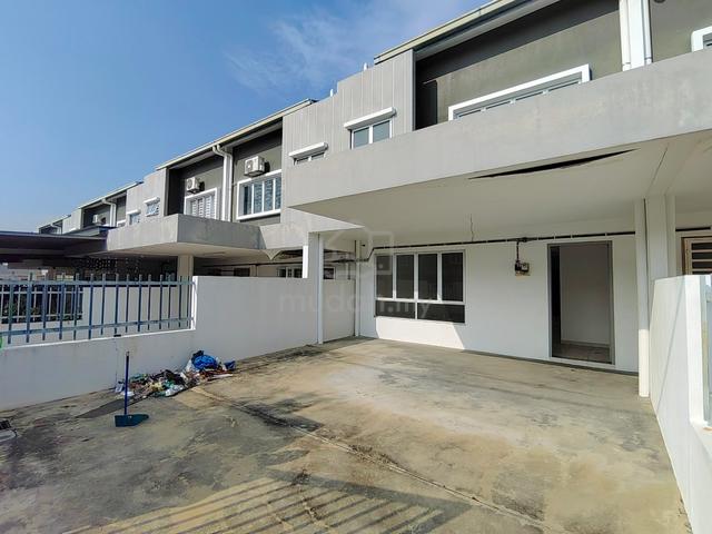 Double Storey Laman Haris Eco Grandeur Puncak Alam 1