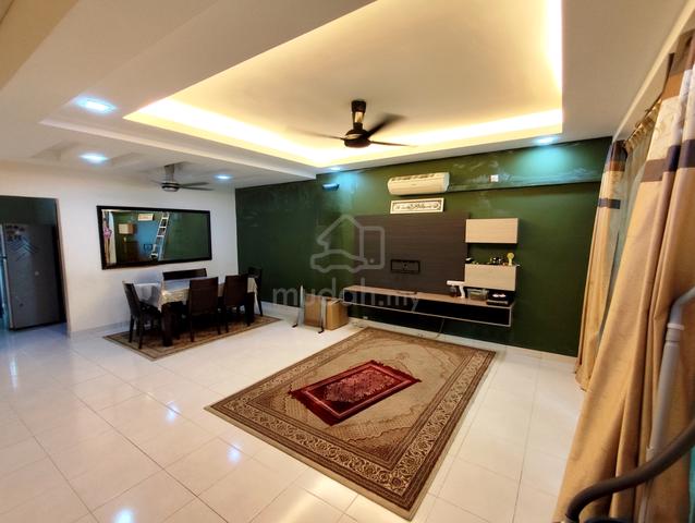 BUKIT DAHLIA OPEN FACING 18x60 Jalan Sejambak, Pasir Gudang 1
