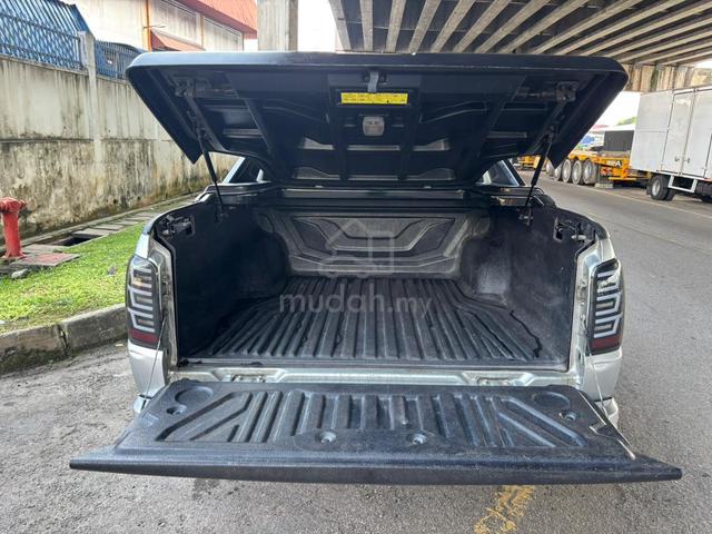 2018 Mitsubishi TRITON 2.4 VGT A/T PREMIUM (A) DC - 5