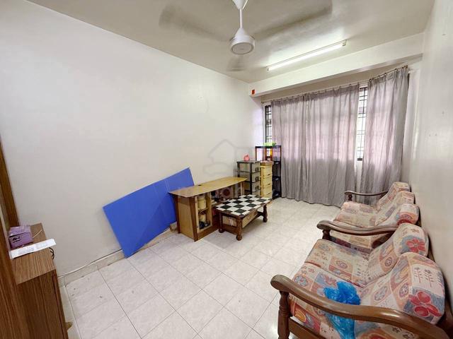 Vista Seri Alam / Townhouse / Ground Floor Unit 1