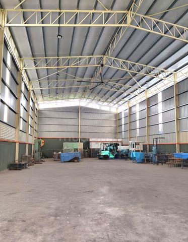 Batu Maung Warehouse 6000SF Cheap Rental 1
