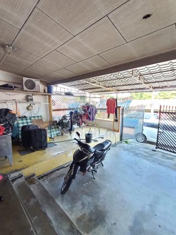 Single Storey Low Cost Jalan Dahlia Tampoi Full Loan Below Market 1