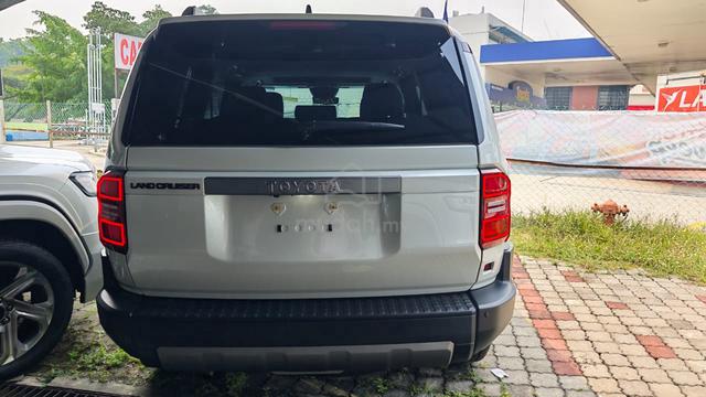 2025 Toyota LANDCRUISER 2.7 250 VX -GRADE 6A-949KM - 5