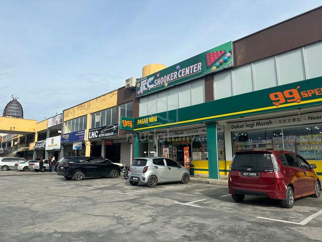 Facing Road Ground Floor Shoplot Plaza Gunung Indah Alor Setar Rent 1