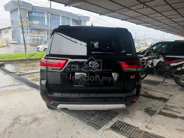 2023 Toyota LANDCRUISER 3.5 GR SPORT (A) - 4