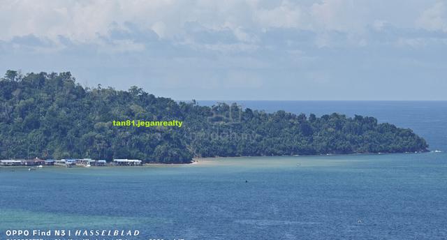 Gaya Island KK (Overlooking KK City) Tourism Small Hill Beach Land . 1