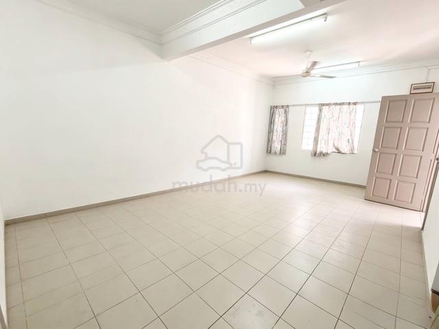 Taman Kingfisher Park2 4 Bedrooms Likas Hospital UMS 1 Borneo Sepangga 1