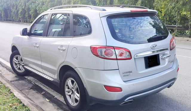 HYUNDAI Inokom SANTA FE 2.4(A)F/LIFT PREMIUM*7SEAT - 2