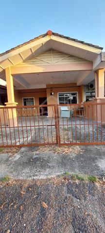TAMAN IXORA BBST-SEPANG 1-Storey Terraced House For Rent 1