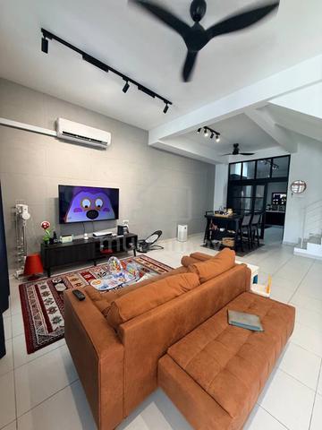 Pulai Mutiara Double Storey Renovated/ Low Downpayment 1