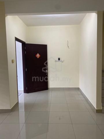 2 Story House To Rent at Bandar Parklands Nearby SJKC Wu Teck 1