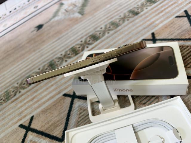Iphone 16 Pro MAX 256 GB - photo 3 of 6