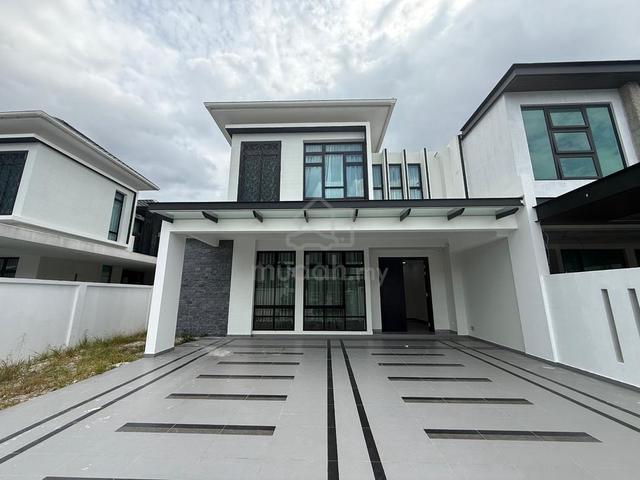 Setia Tropika Alocasia Double Storey Semid Renovated Good Condition 1