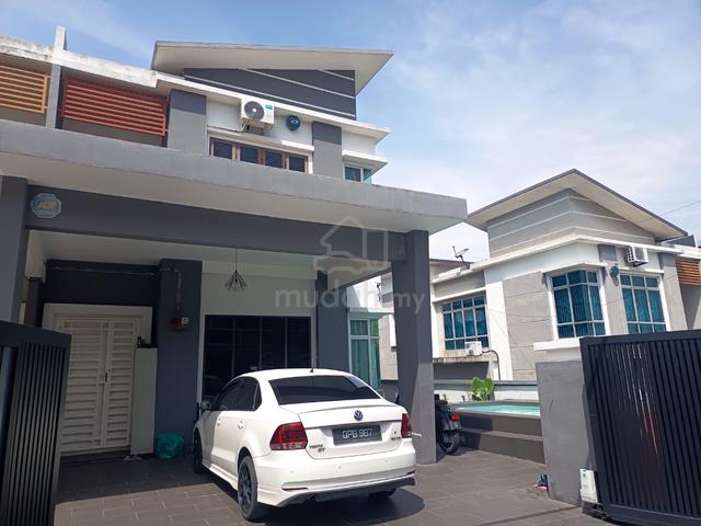 Renovated Extended Double Storey Semi D 1