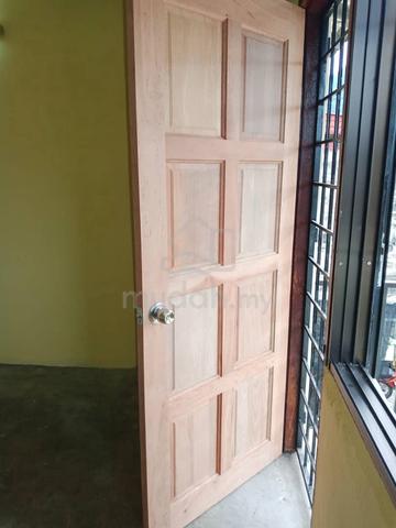 Menglembu Double Storey House for Rent📌 1