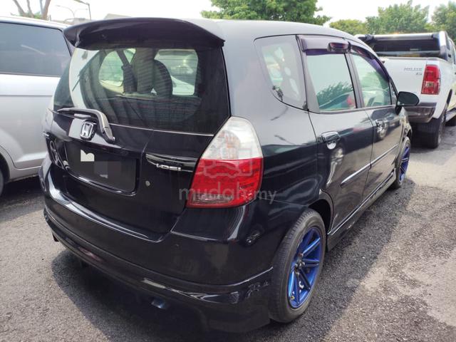 CLEARANCE SALE! - 2006 HONDA Jazz1.5 (A) - 2