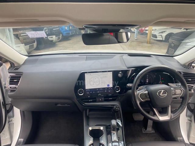 2023 Lexus NX250 2.5 LUXURY S/R HUD BSM P/Shift PB - 3