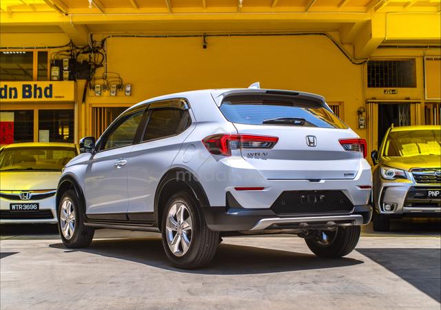 WRTY 2030 Honda WR-V 1.5 V All Ori Best New Car % - 5