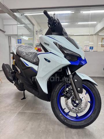 Carousel Image