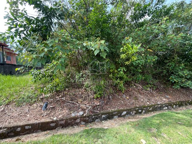 Residential land for sale at Rasah Kemayan 1