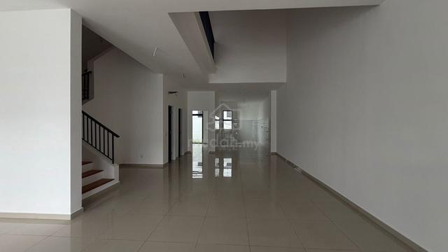 For Sale 2-Storey Link Cluster @ The Commune, Eco Botanic 1