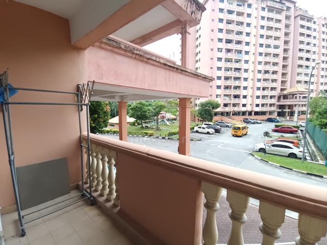 Taman Anggerik Villa 4