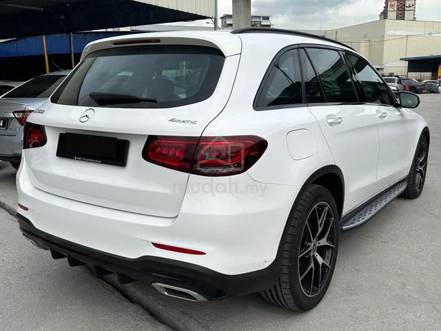 2020 Mercedes Benz GLC300 2.0 4MATIC AMG LINE AWD - 2